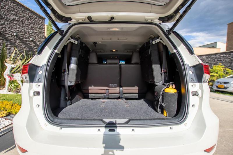 Toyota Fortuner • 2018 • 40,000 km 3