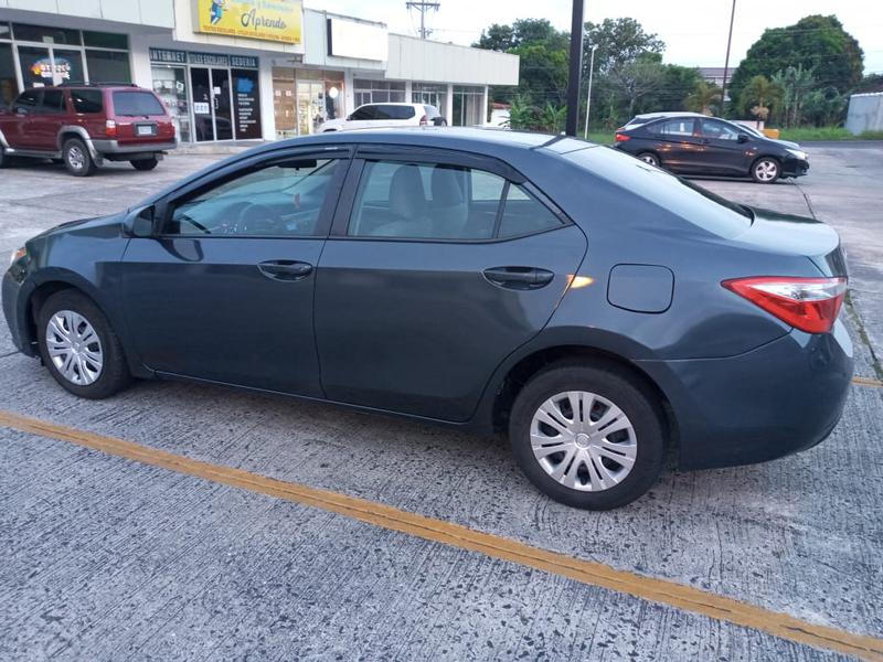 Toyota Corolla • 2014 • 120,000 km 8