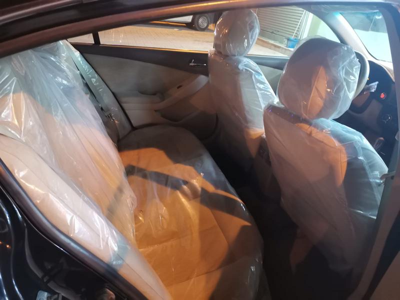 Nissan Altima • 2012 • 265,000 km 4