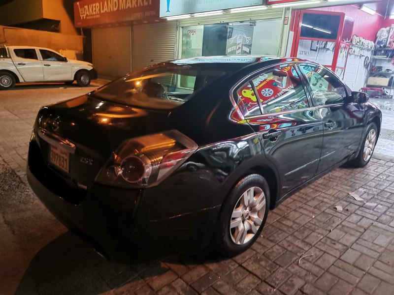 Nissan Altima • 2012 • 265,000 km 5