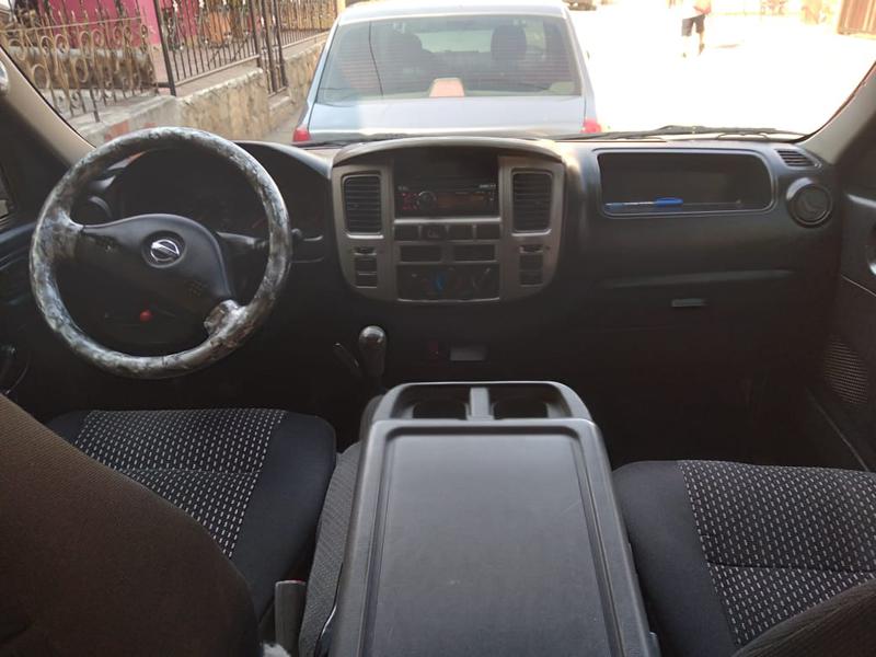 Nissan Urvan • 2008 • 225,984 km 2