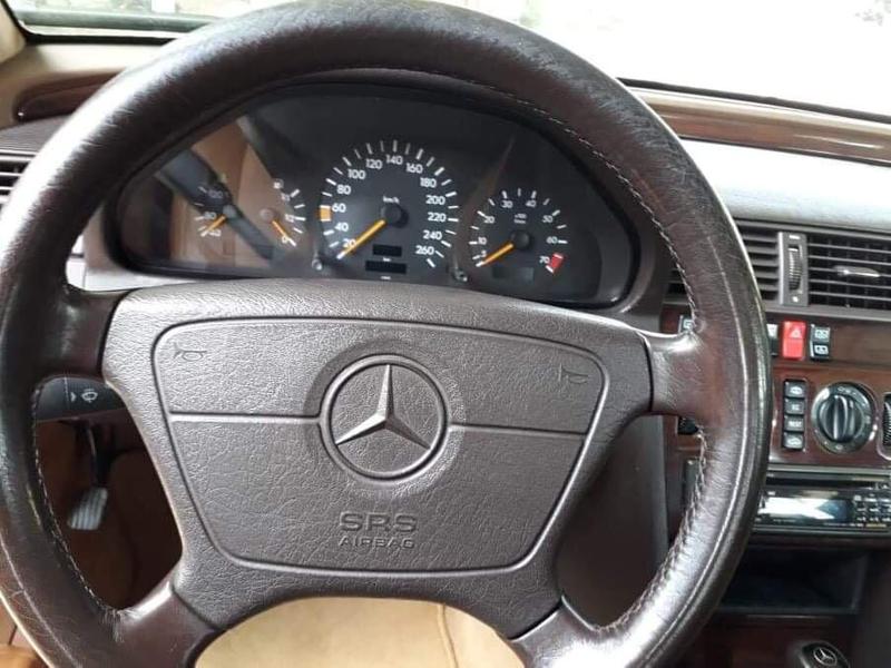 Mercedes-Benz C • 1995 • 188,000 km 1