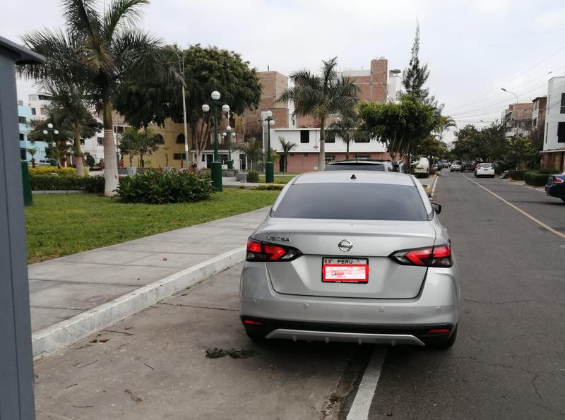 Nissan Versa • 2021 • 10,900 km 3