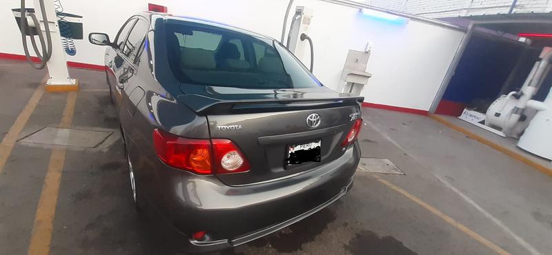 Toyota Corolla sedan • 2010 • 99,000 km 4