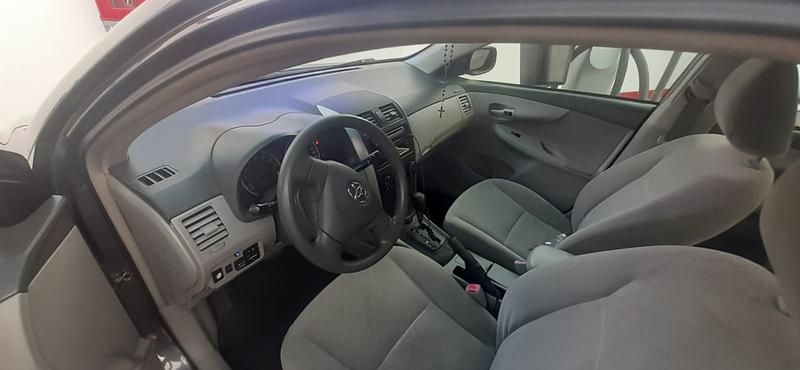 Toyota Corolla sedan • 2010 • 99,000 km 5