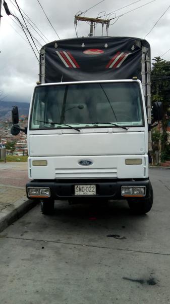 Ford 350 • 2008 • 266 km 4