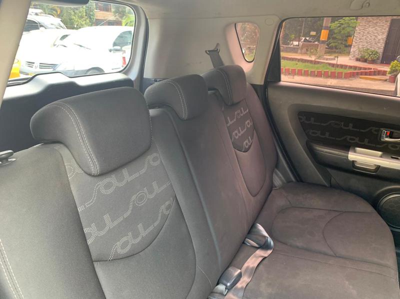 Kia Soul • 2012 • 112,300 km 12