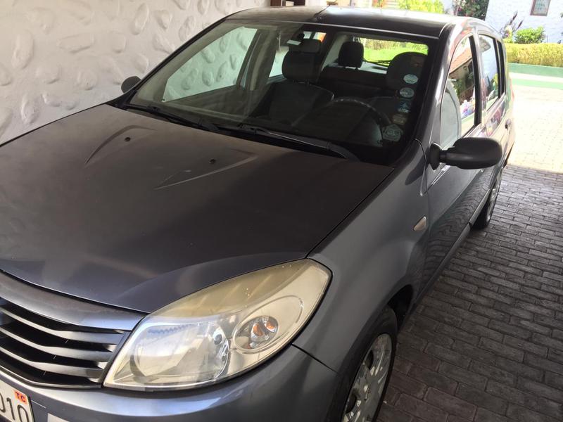 Renault Sandero • 2009 • 135,000 km 1