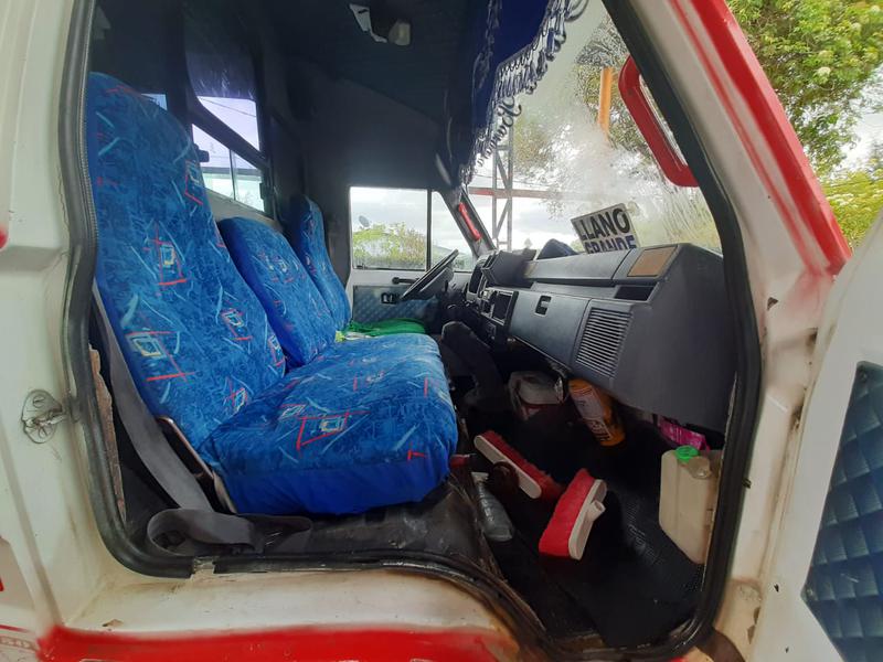 Daihatsu Delta • 2000 • 150,000 km 7