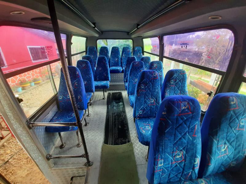 Daihatsu Delta • 2000 • 150,000 km 6