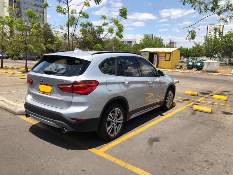 BMW X1 • 2017 • 33,000 km 8