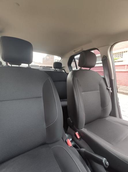 Renault Logan • 2018 • 31,000 km 2