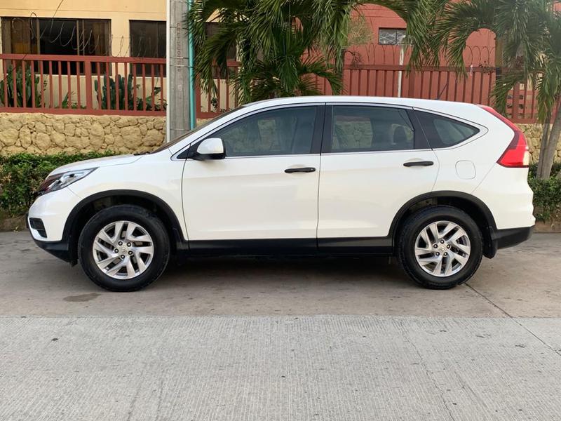 Honda CR-V • 2015 • 90,000 km 8