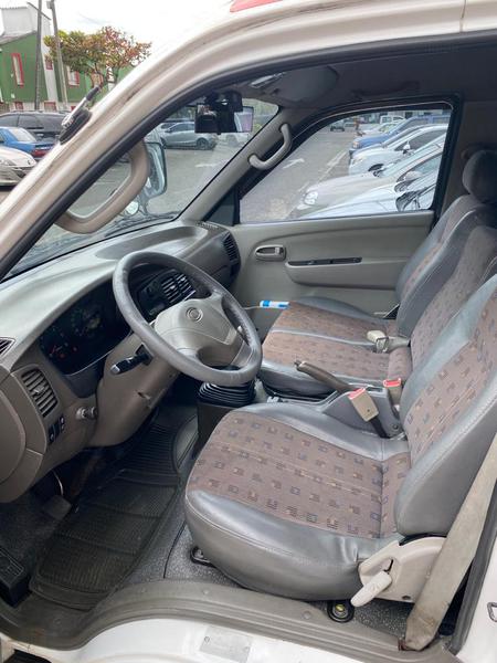 Kia Pregio • 2012 • 196,000 km 10