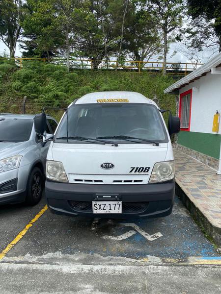 Kia Pregio • 2012 • 196,000 km 8