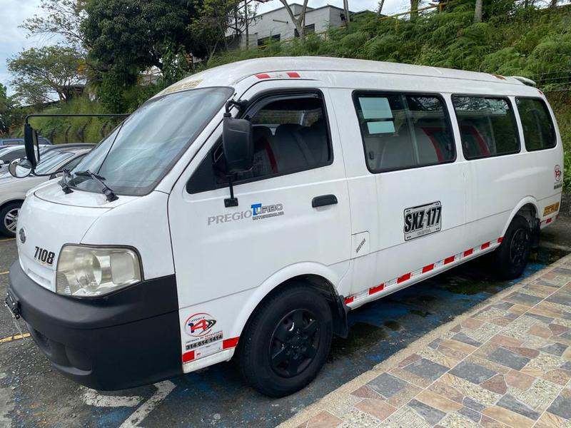 Kia Pregio • 2012 • 196,000 km 4