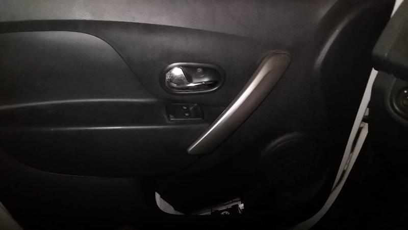 Renault Logan • 2015 • 87 km 20