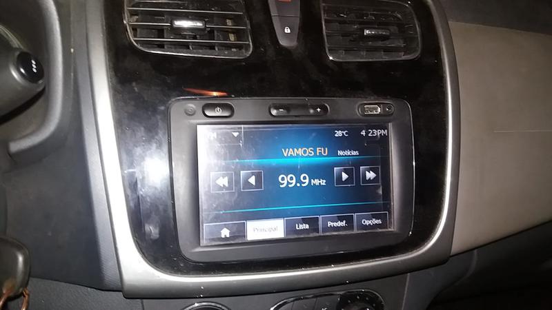 Renault Logan • 2015 • 87 km 8