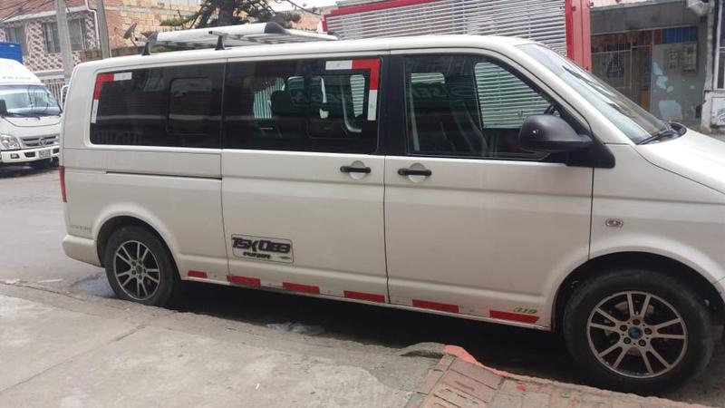 Volkswagen T5 Transporter Shuttle • 2013 • 210,000 km 9