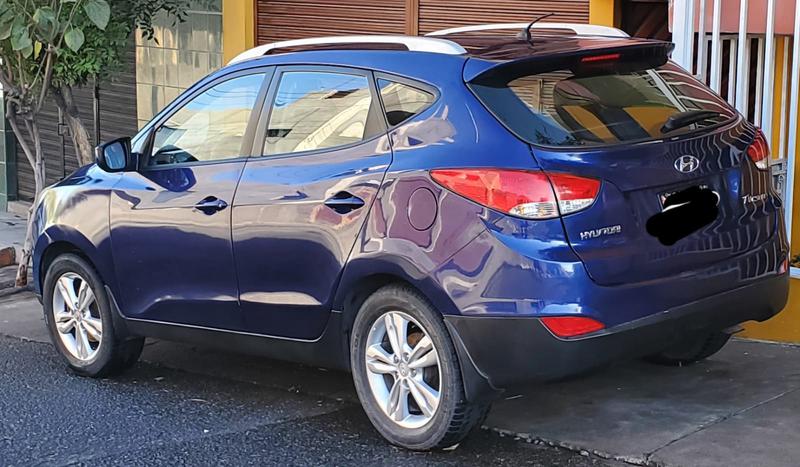 Hyundai Tucson • 2012 • 103,000 km 1