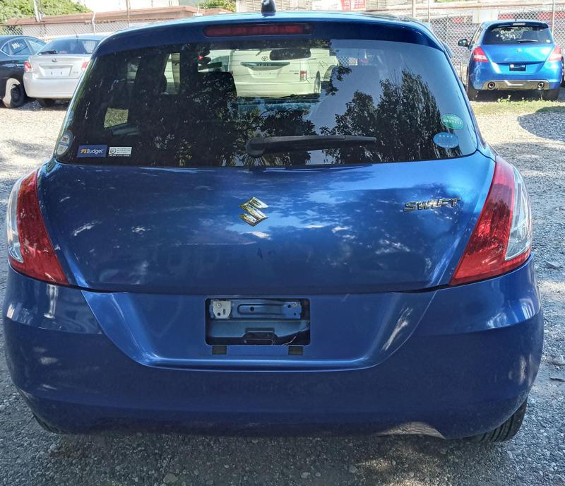 Suzuki Swift • 2015 • 98,247 km 2