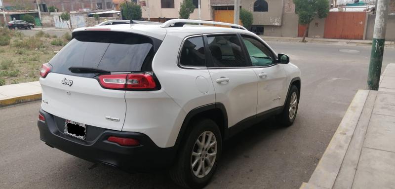 Jeep Cherokee • 2018 • 47,000 km 1