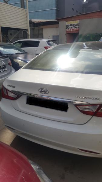 Hyundai Sonata • 2011 • 52,000 km 2