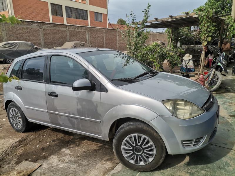 Ford Fiesta • 2004 • 150,000 km 1