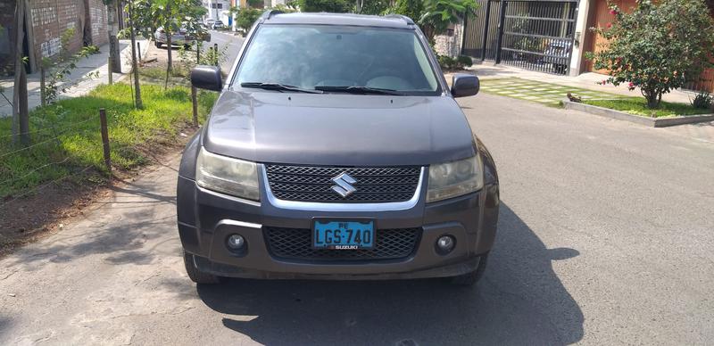 Suzuki Grand Vitara • 2009 • 140,000 km 3