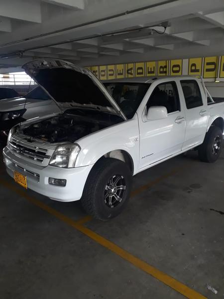 Chevrolet Luv • 2008 • 277,560 km 11