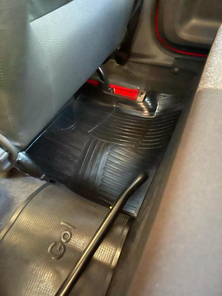 Volkswagen Gol • 2013 • 39,700 km 8