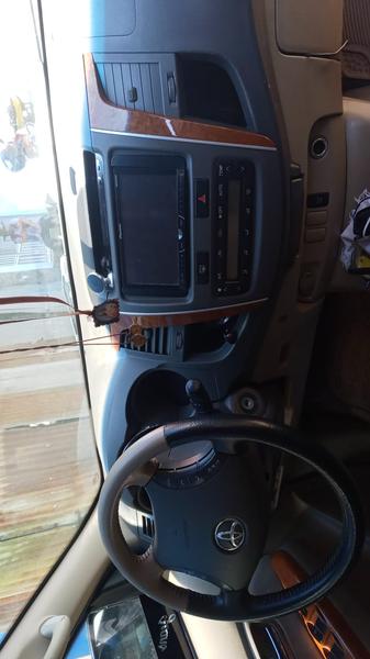 Toyota Fortuner • 2011 • 147,000 km 6