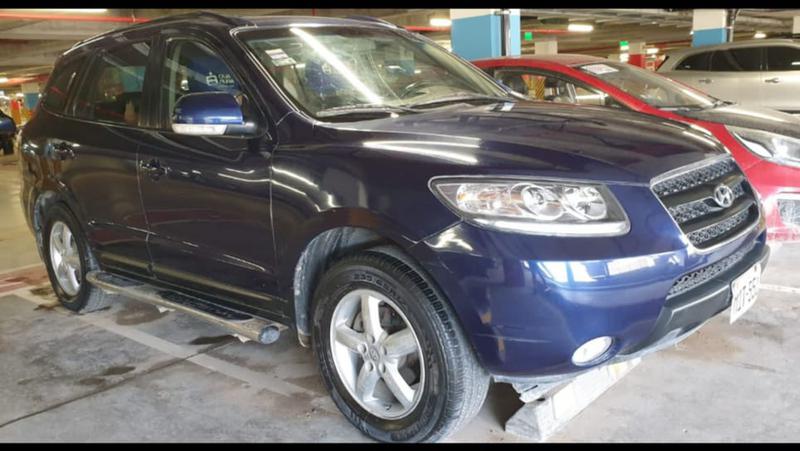 Hyundai Santa Fe • 2009 • 106,000 km 4
