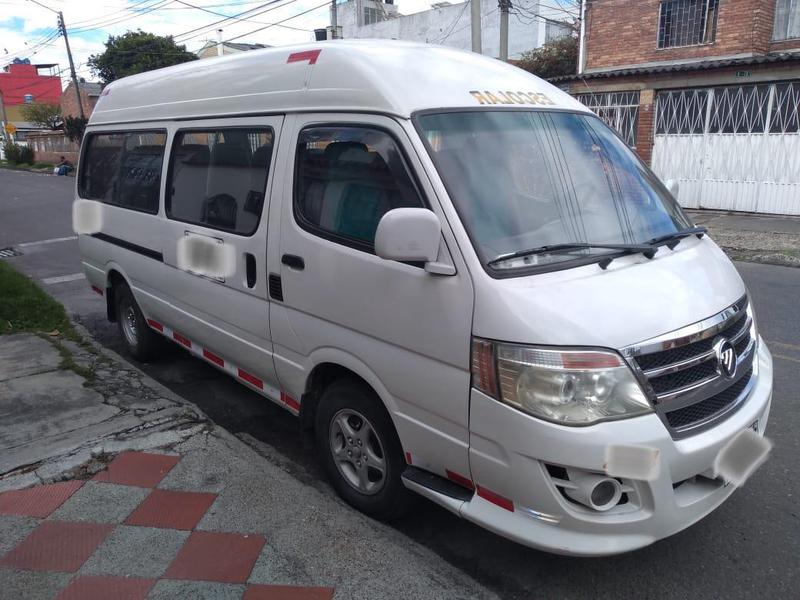 Foton View • 2013 • 195,933 km 4