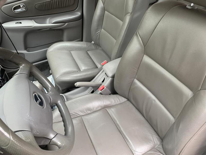 Mazda 626 • 2003 • 155,000 km 3