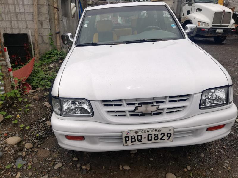 Chevrolet Luv • 2003 • 246,755 km 10