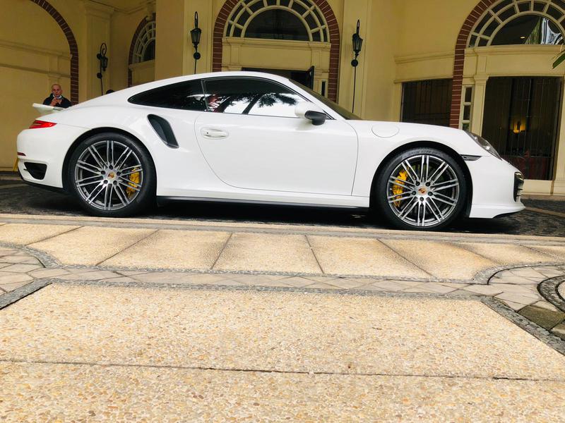 Porsche 911 Turbo • 2015 • 4,000 km 4