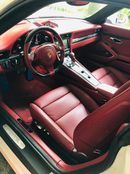 Porsche 911 Turbo • 2015 • 4,000 km 9