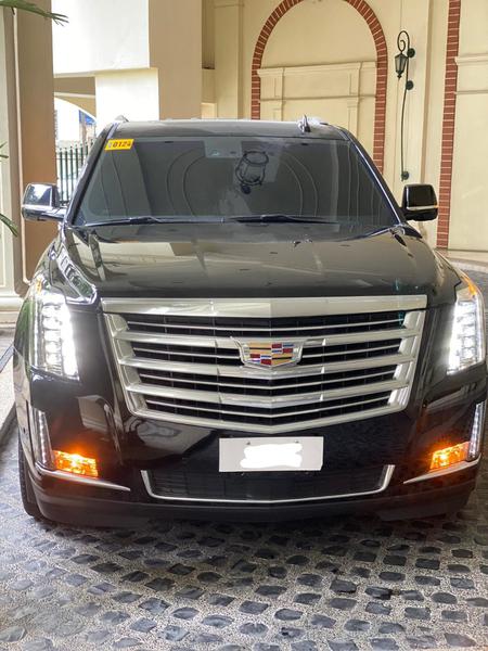 Cadillac Escalade • 2018 • 10,000 km 2