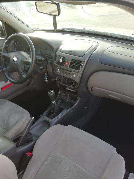 Nissan Almera • 2002 • 240,000 km 5