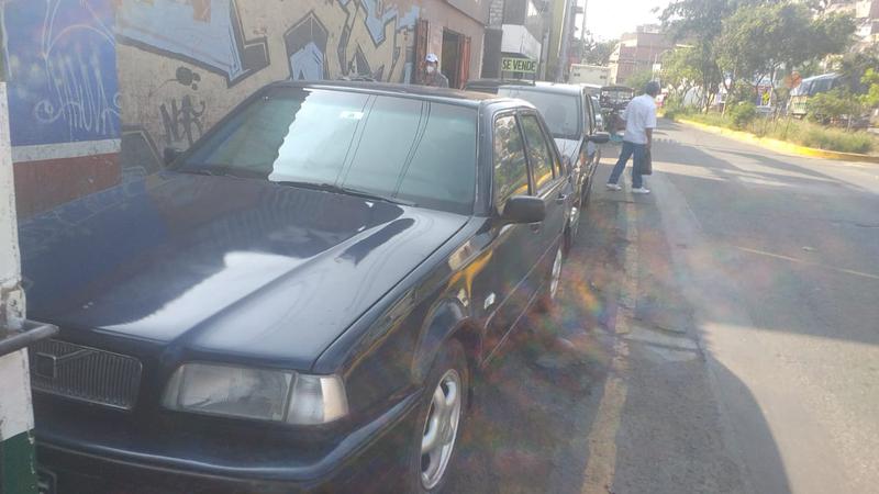 Volvo 240 • 1995 • 50,000 km 2