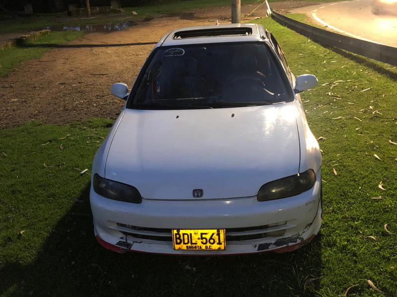 Honda Civic • 1993 • 182,400 km 14