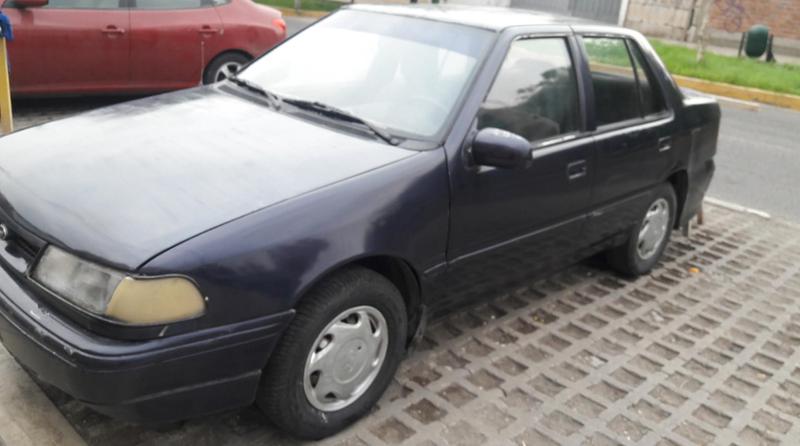 Hyundai Accent • 1992 • 193,000 km 3