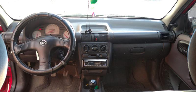 Chevrolet Corsa • 2004 • 113,000 km 7