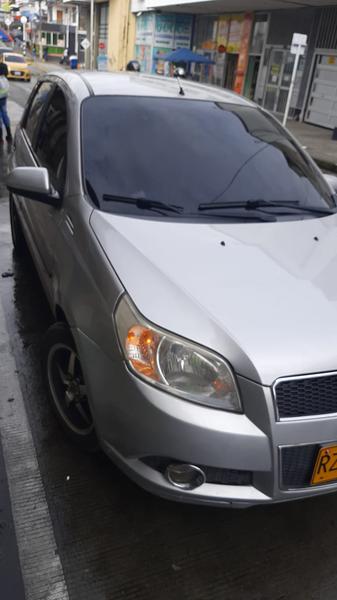 Chevrolet Aveo • 2010 • 123,801 km 9
