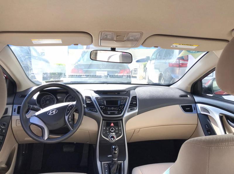 Hyundai Elantra • 2015 • 100,000 km 3