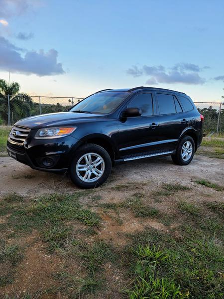 Hyundai Santa Fe • 2012 • 126,000 km 2