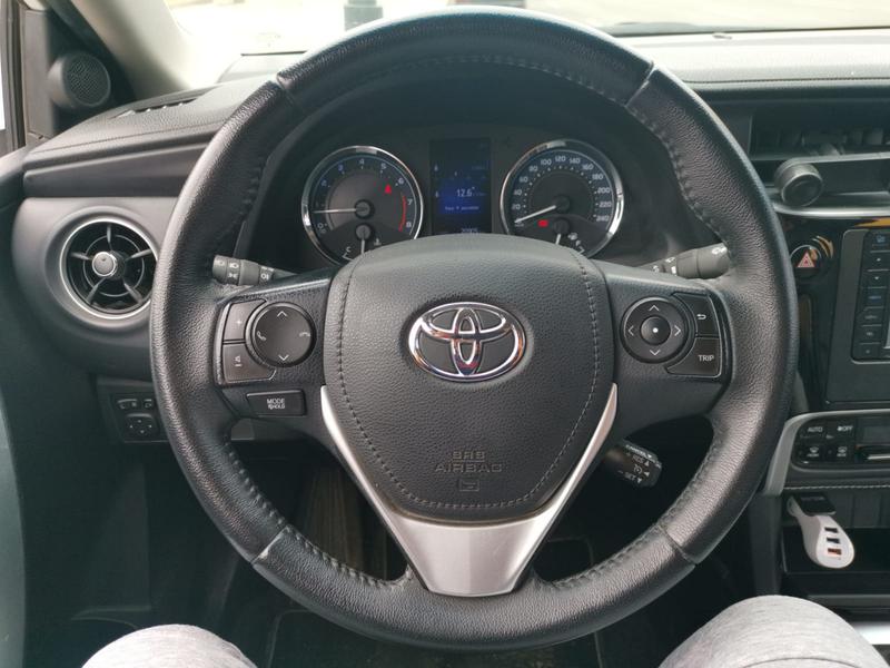 Toyota Corolla • 2018 • 37,000 km 3