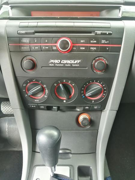 Mazda 3 • 2008 • 139,443 km 2