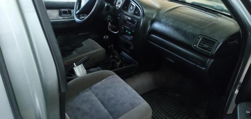 Nissan Pathfinder • 2002 • 200,000 km 1
